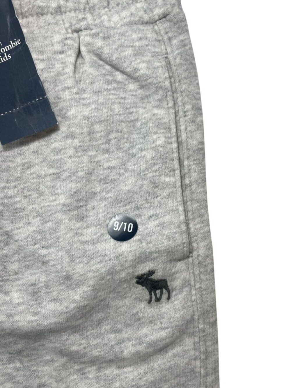 Abercrombie Kids A&F Essentials Grey Fleece Joggers Size 9/10 MSRP$40 NWT - Picture 2 of 7